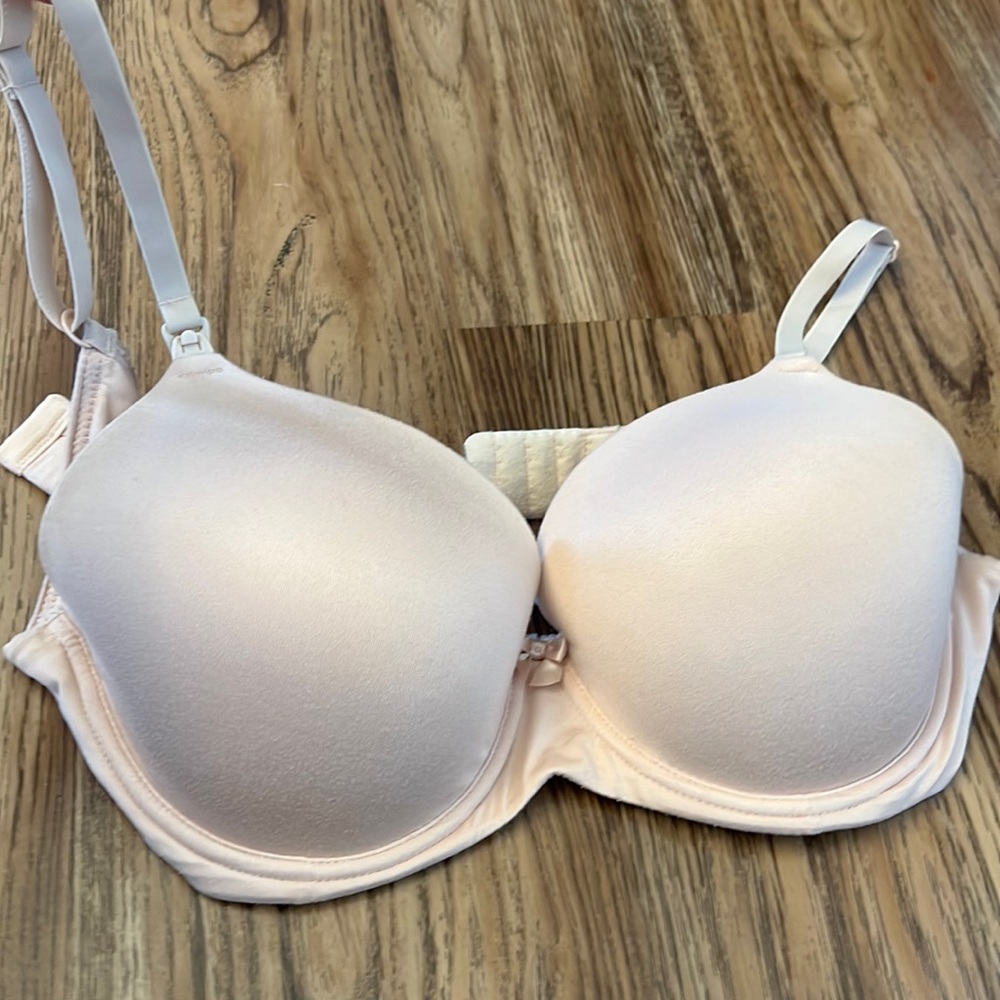 36D Gilligan & O’Malley nursing bra - nude color